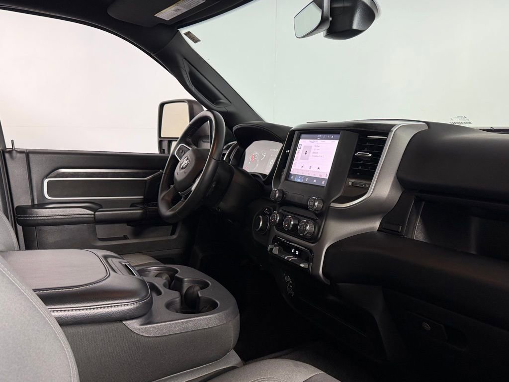 Used 2024 RAM 2500 Big Horn w/ Bed Utility Group image 31