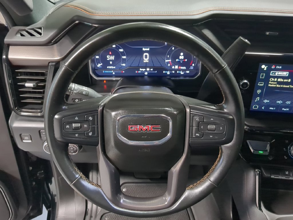 Used 2024 GMC Sierra 2500 AT4 w/ AT4 Premium Plus Package AWD/4WD image 28