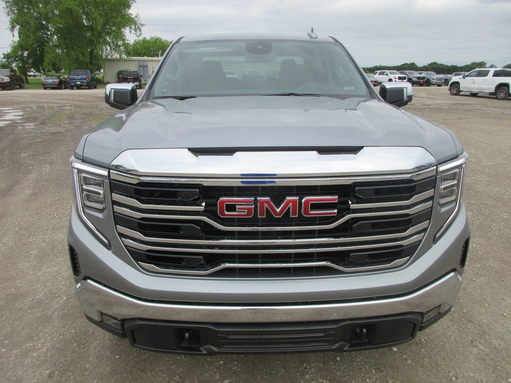 New 2026 GMC Sierra 1500 SLT w/ SLT Premium Package AWD/4WD image 12
