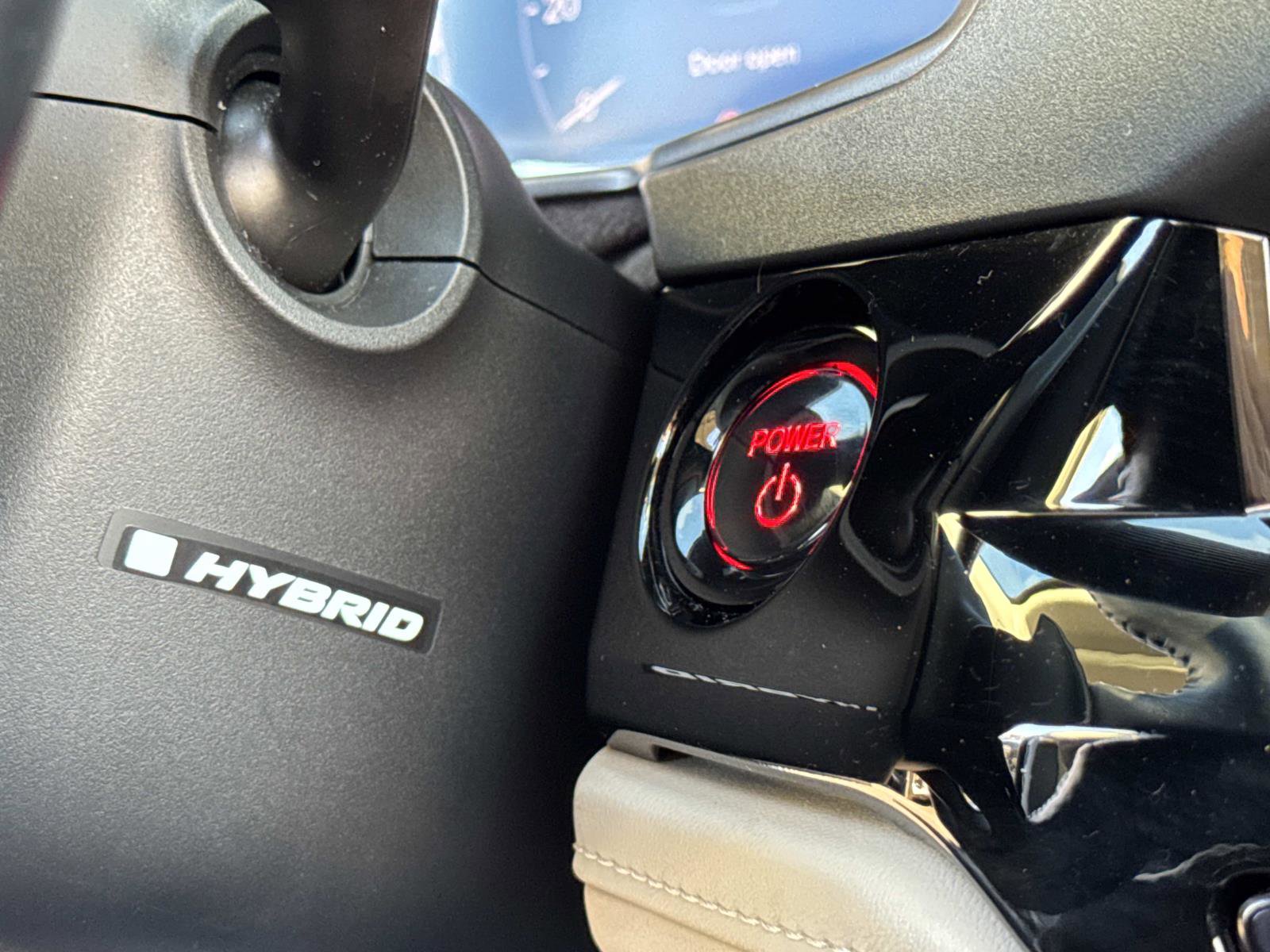 Certified 2025 Honda Accord EX-L image 6