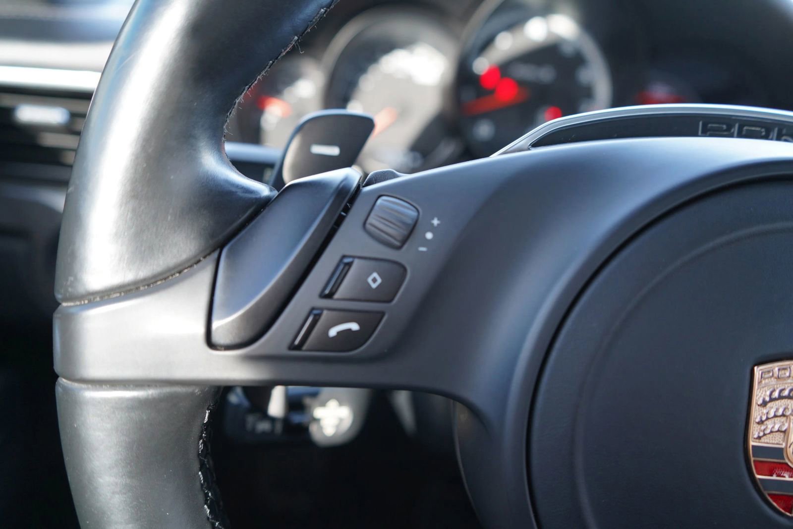 Used 2015 Porsche 911 Turbo S w/ High-end Infotainment Package image 15