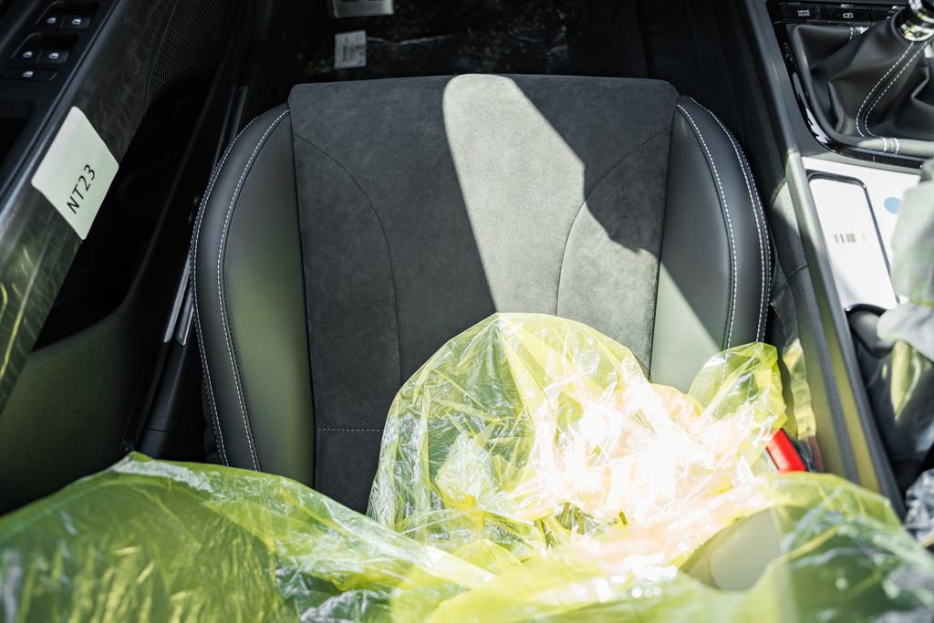 New 2025 Hyundai Elantra N Base image 26