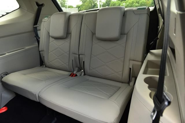 New 2026 Volkswagen Atlas SE FWD image 23
