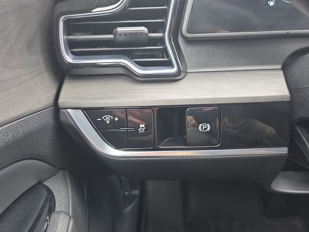 Used 2023 Kia Sportage X-Line image 25