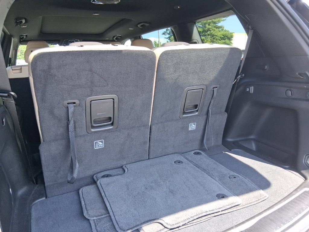 Used 2023 Jeep Grand Cherokee L Limited w/ Trailer Tow Group (B) AWD/4WD image 17