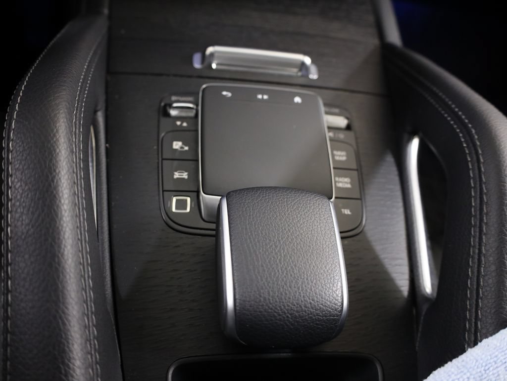 Certified 2025 Mercedes-Benz GLE 450e 4MATIC image 24