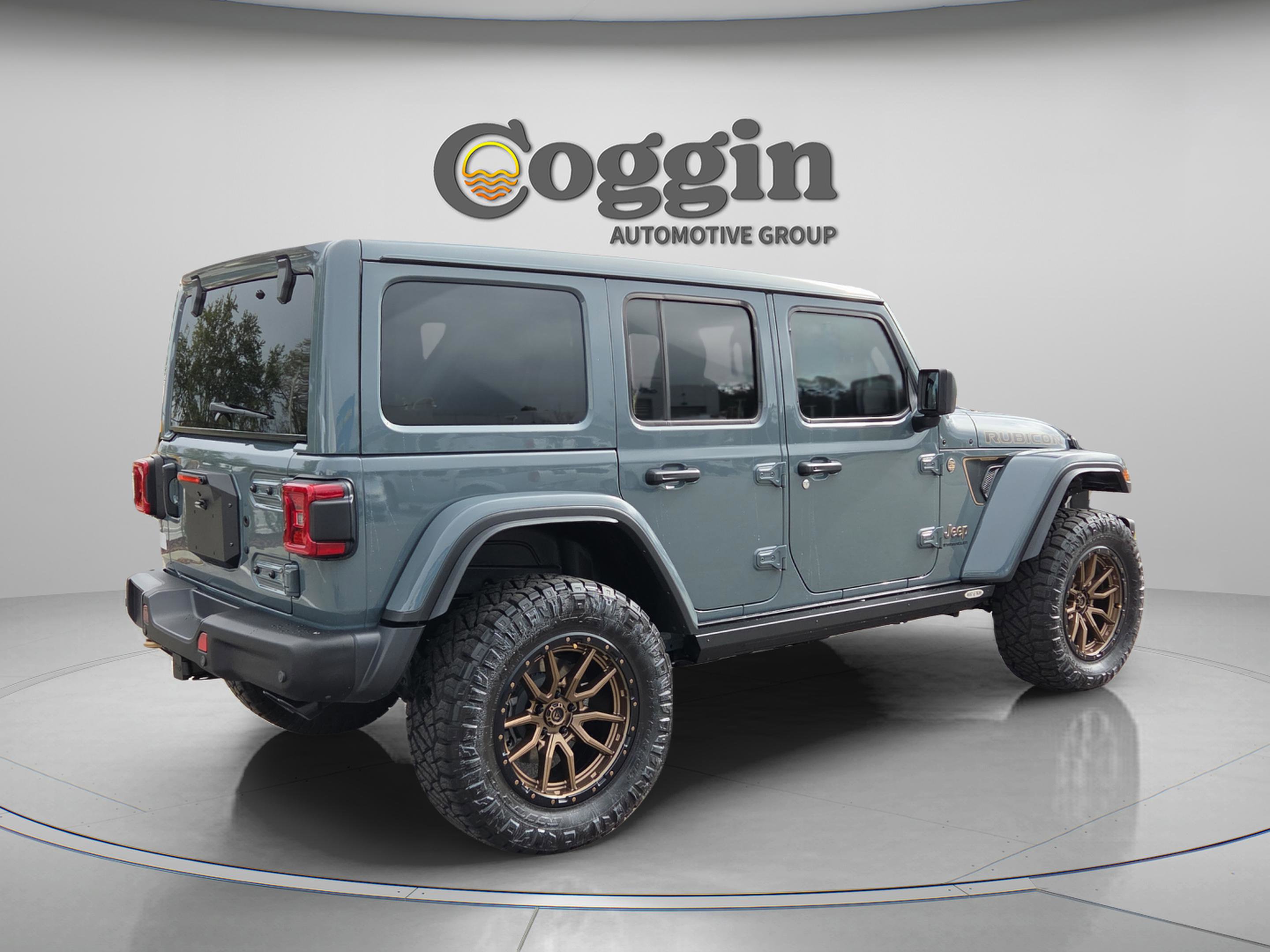 Used 2025 Jeep Wrangler Unlimited Rubicon 392 image 6