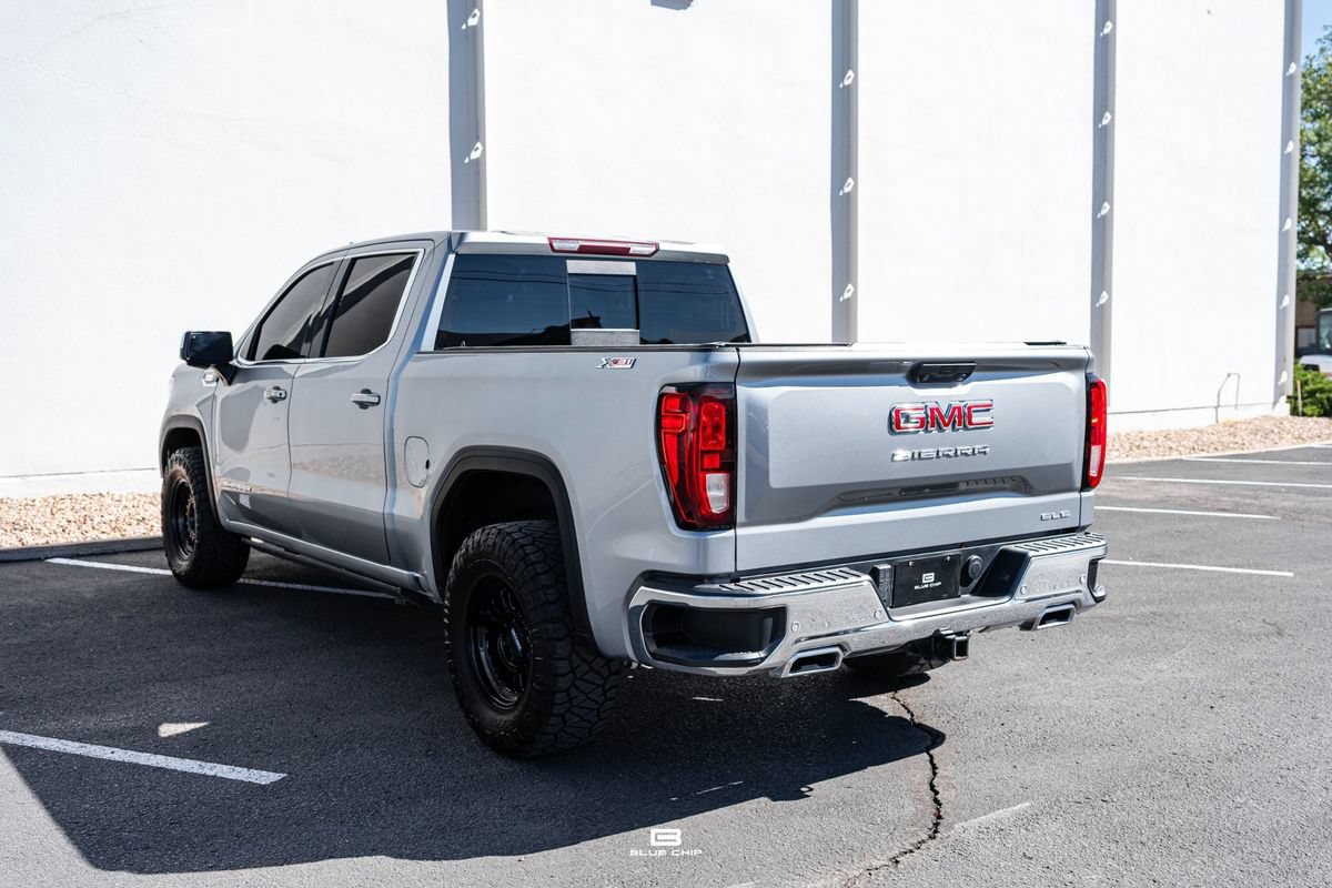 Used 2025 GMC Sierra 1500 SLE w/ X31 Off-Road Package AWD/4WD image 38