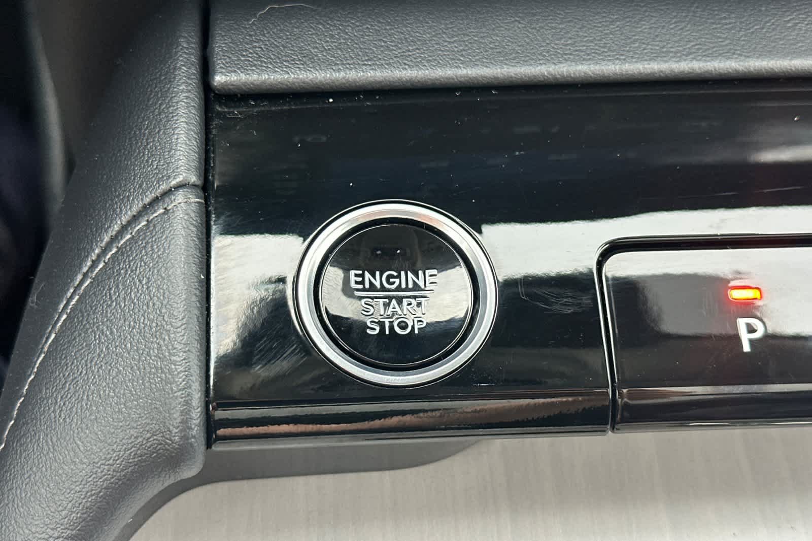 Used 2026 Lincoln Navigator L Reserve AWD/4WD image 24