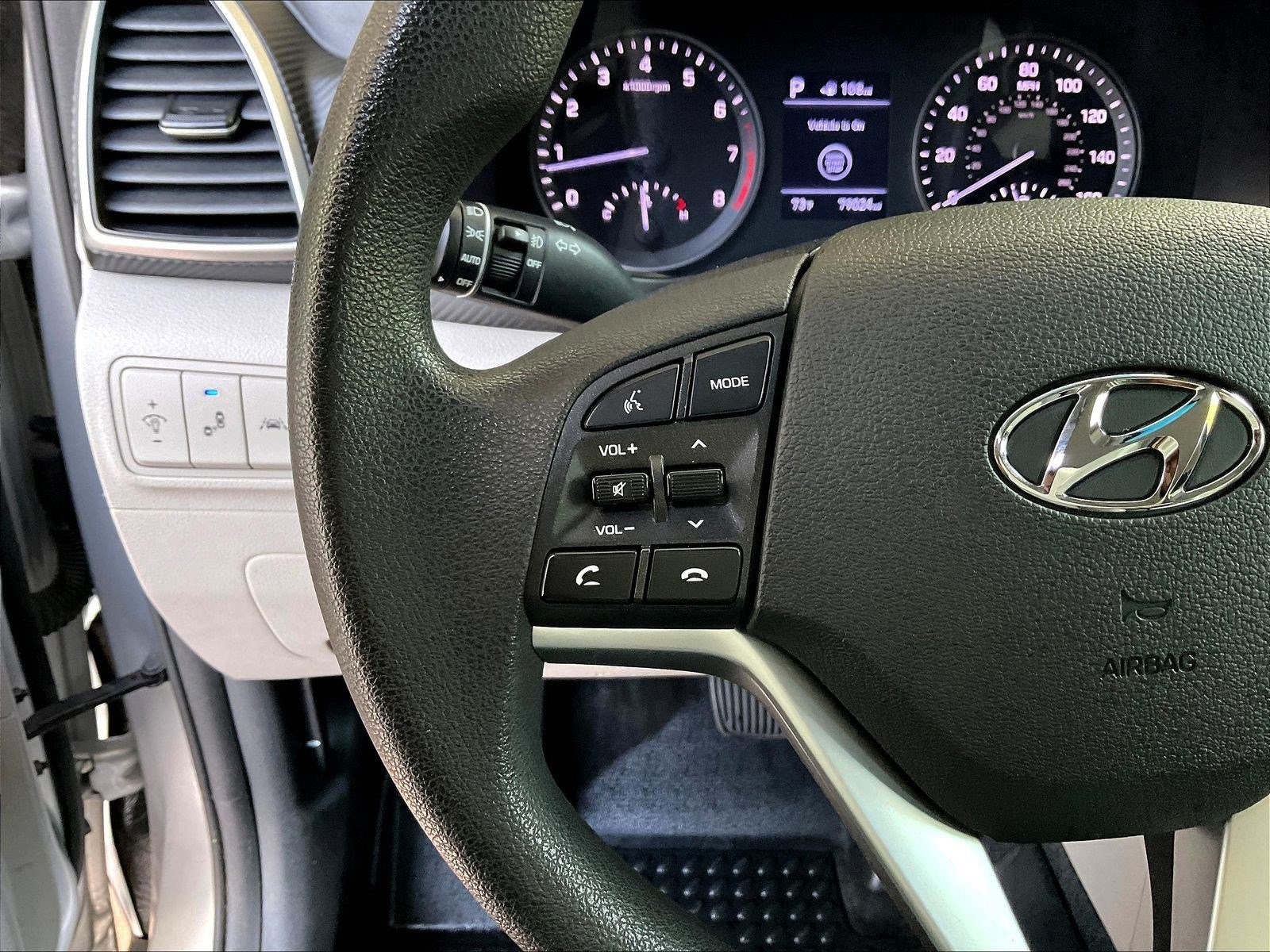 Used 2019 Hyundai Tucson Sport FWD image 11