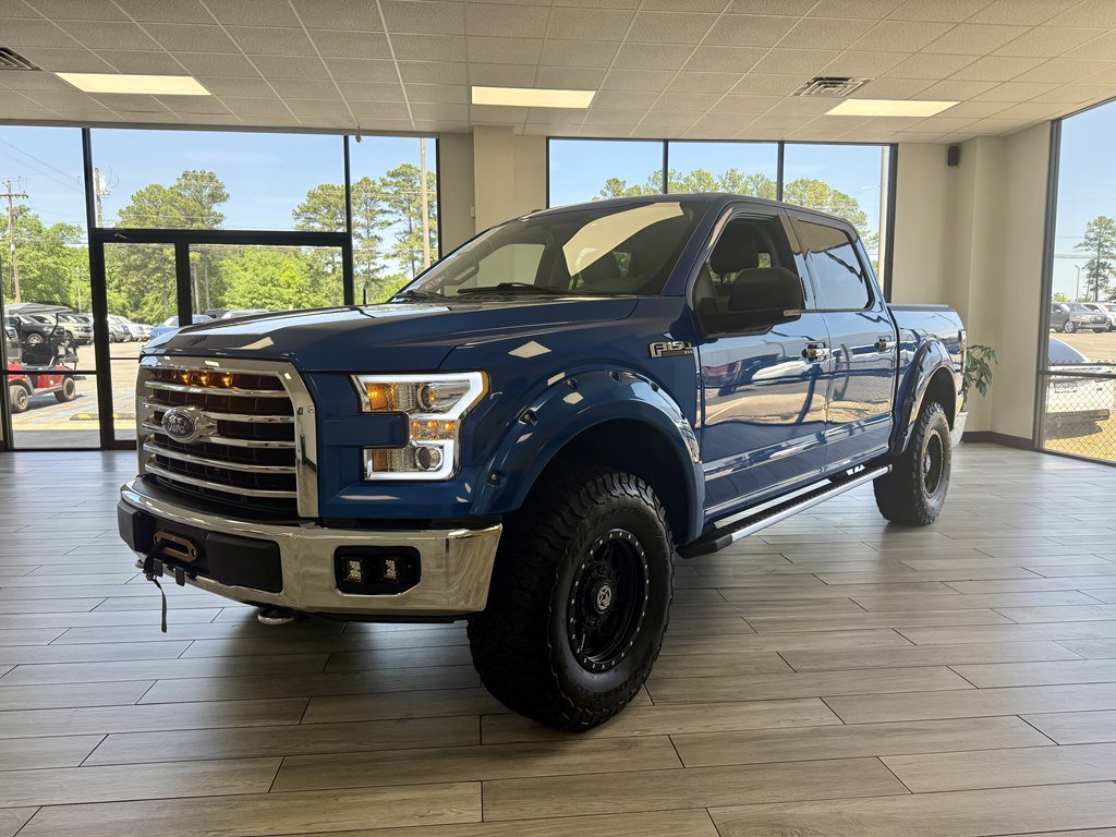 Used 2015 Ford F150 XLT w/ Equipment Group 302A Luxury AWD/4WD image 3