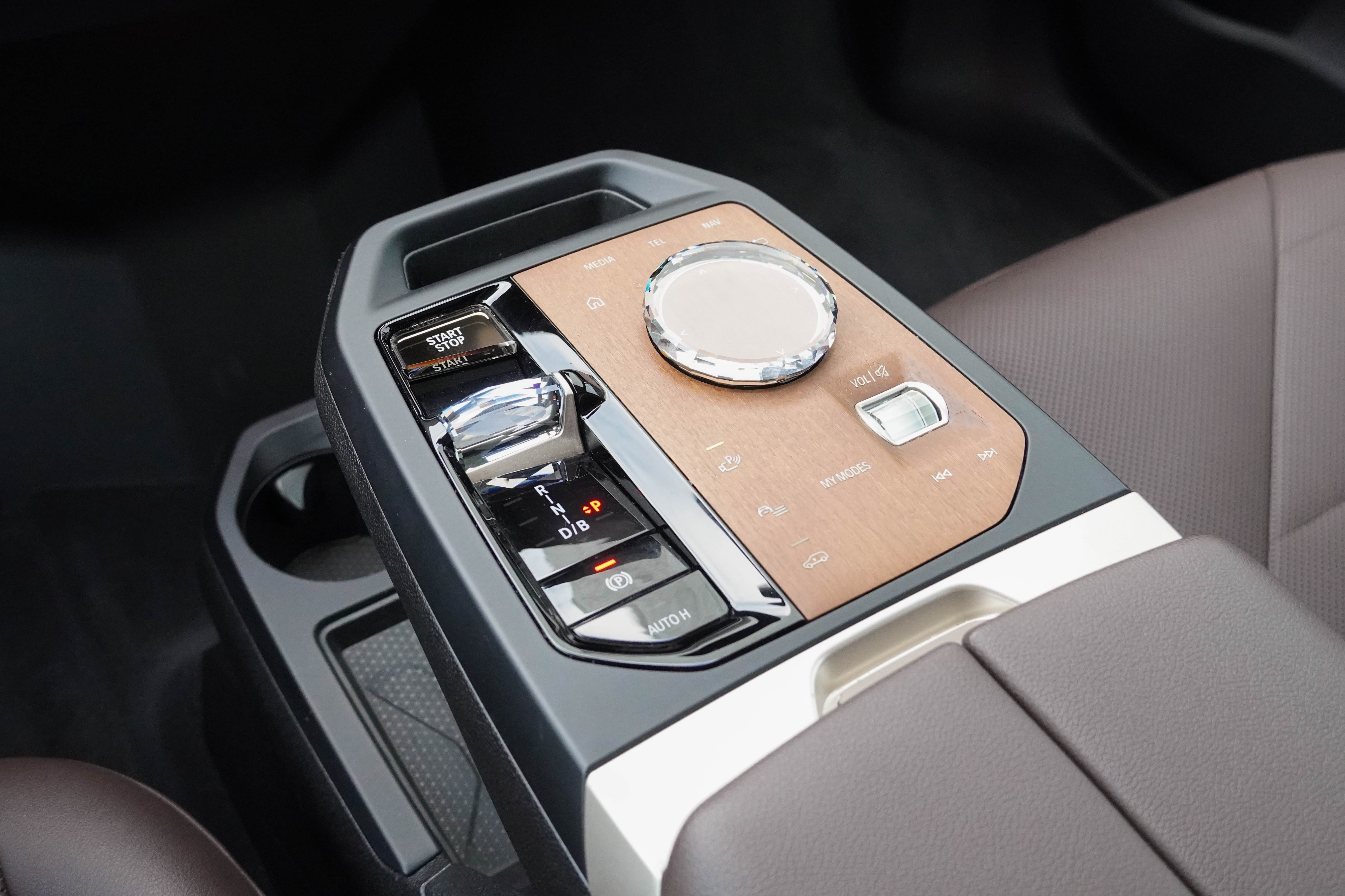 Certified 2024 BMW iX M60 AWD/4WD image 30