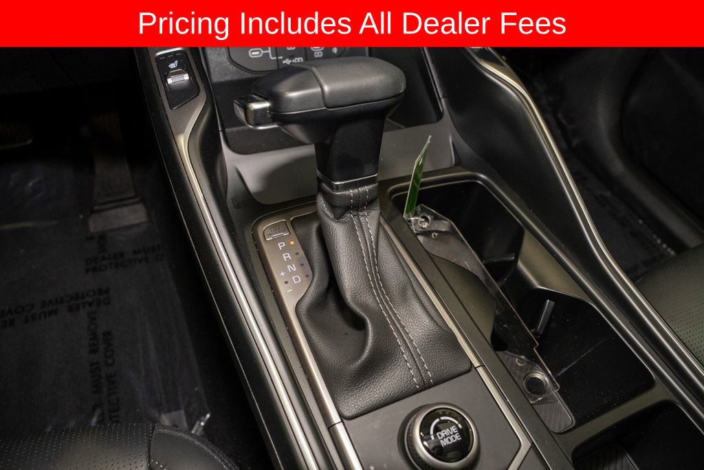 Used 2025 Kia Sorento S w/ Panoramic Sunroof Package FWD image 18
