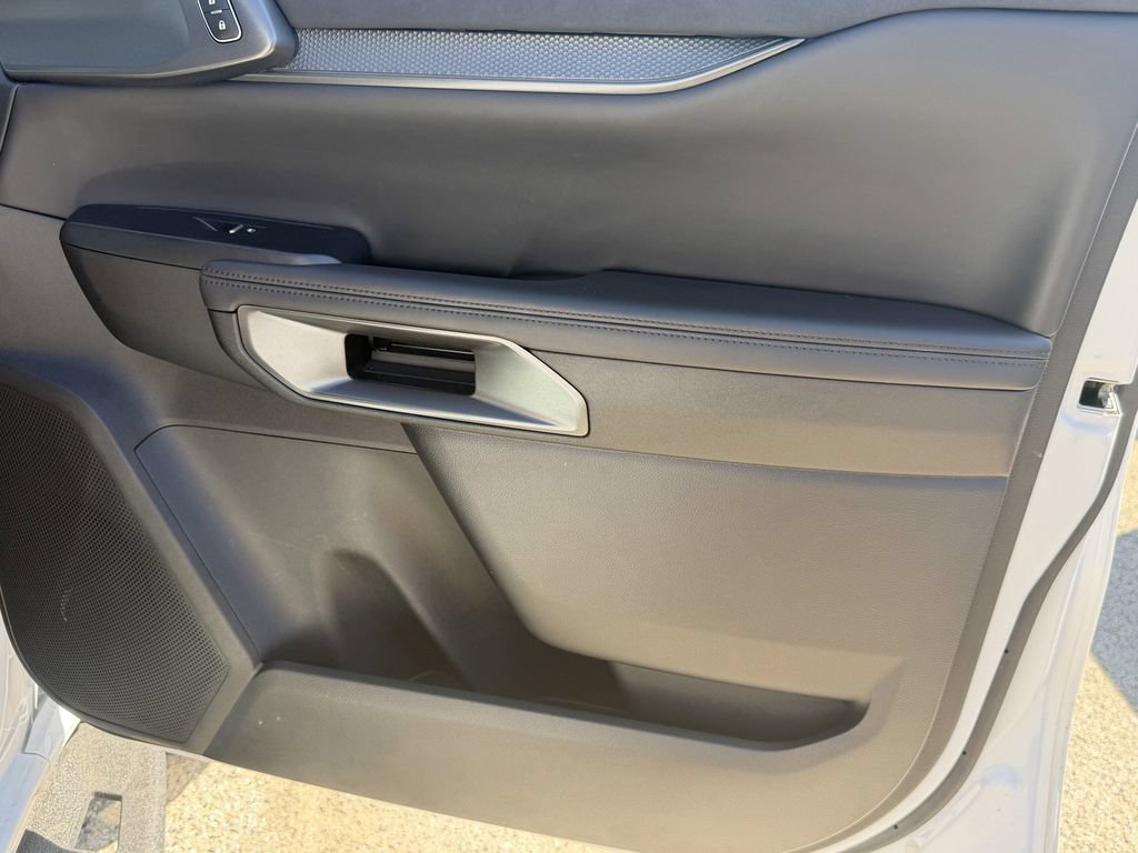 Certified 2025 Ford Ranger Raptor AWD/4WD image 7