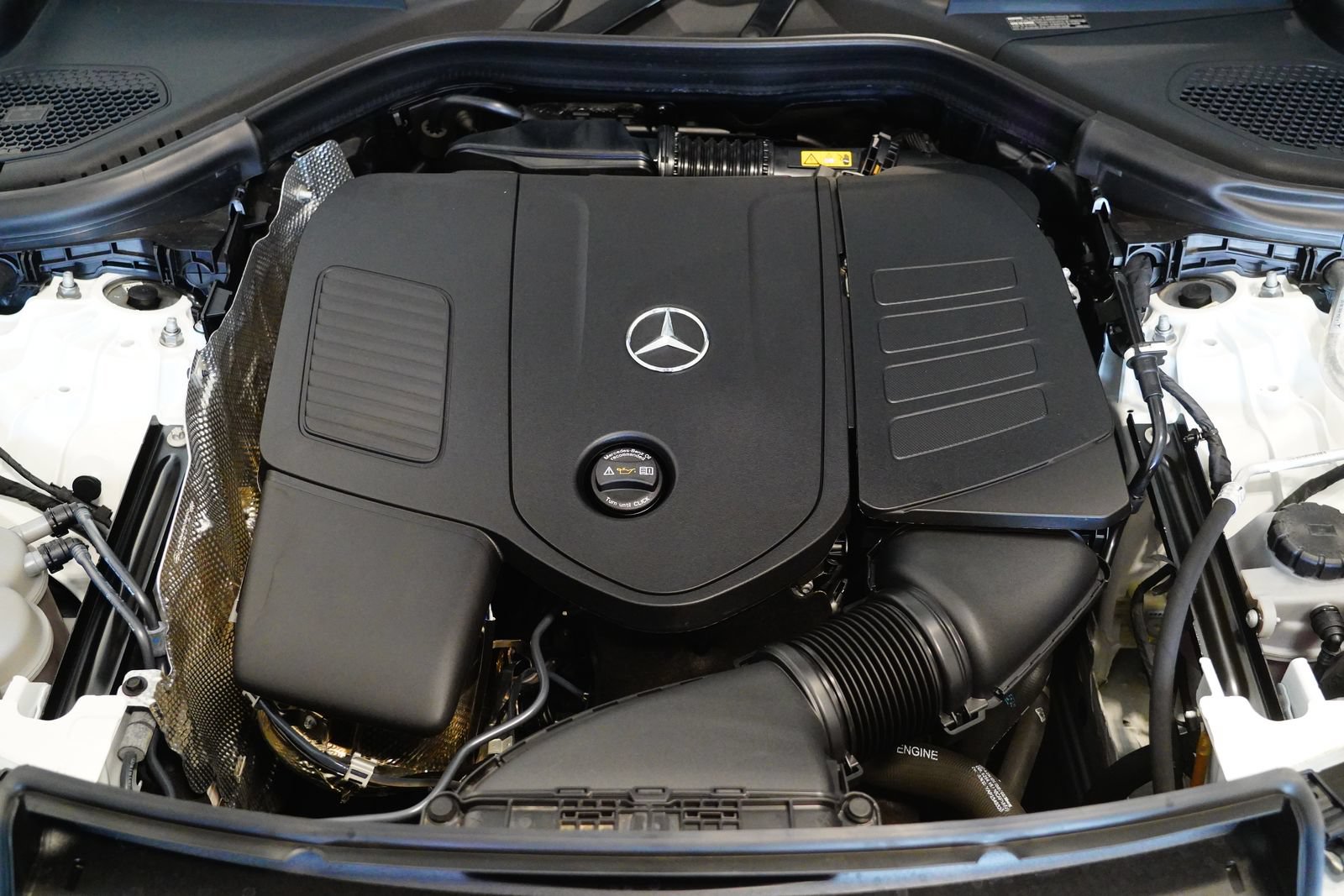 Certified 2023 Mercedes-Benz GLC 300 4MATIC image 28