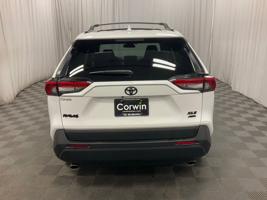 Used 2024 Toyota RAV4 XLE image 3
