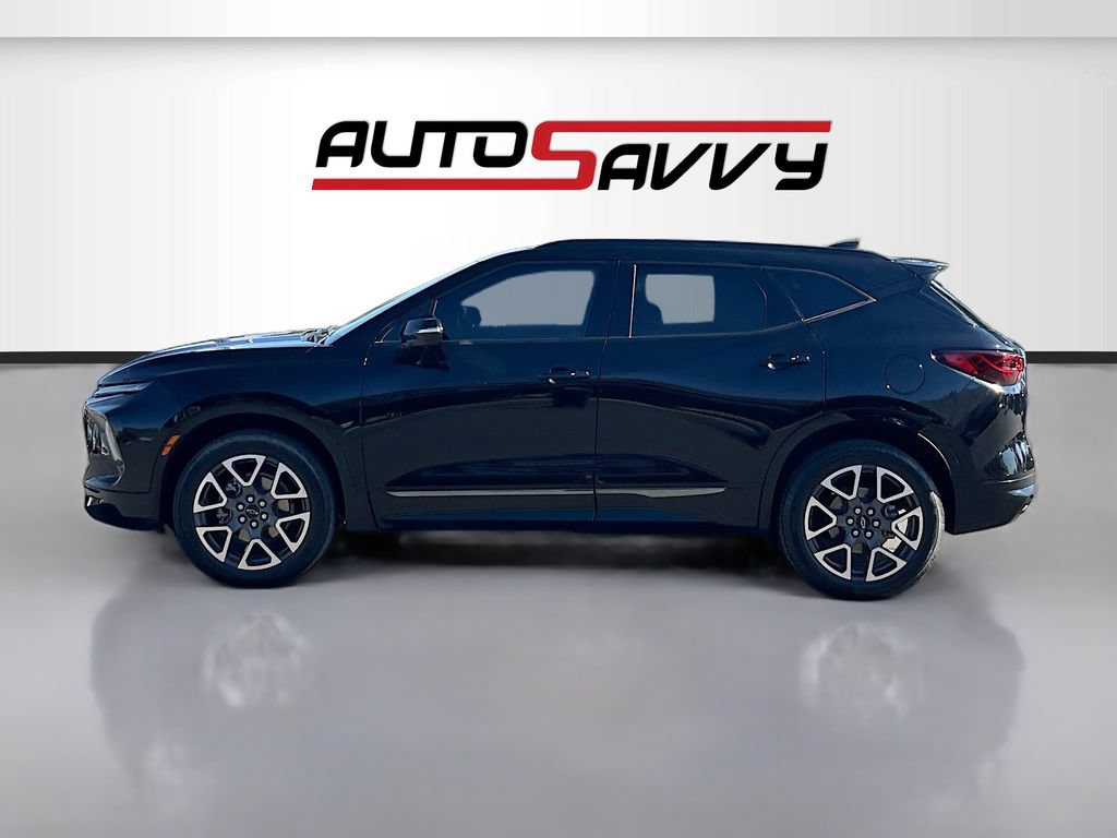 Used 2023 Chevrolet Blazer RS w/ Driver Confidence II Package FWD image 4