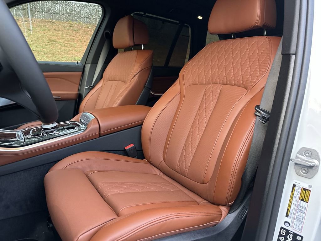 New 2026 BMW X5 M60i image 12