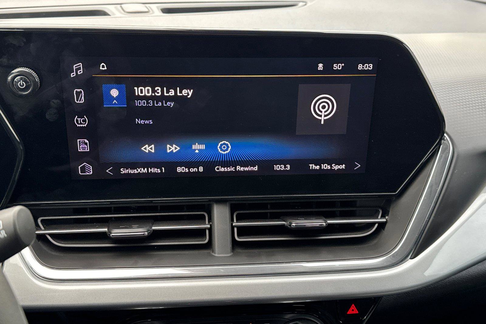 Used 2025 Chevrolet Trax LT image 21