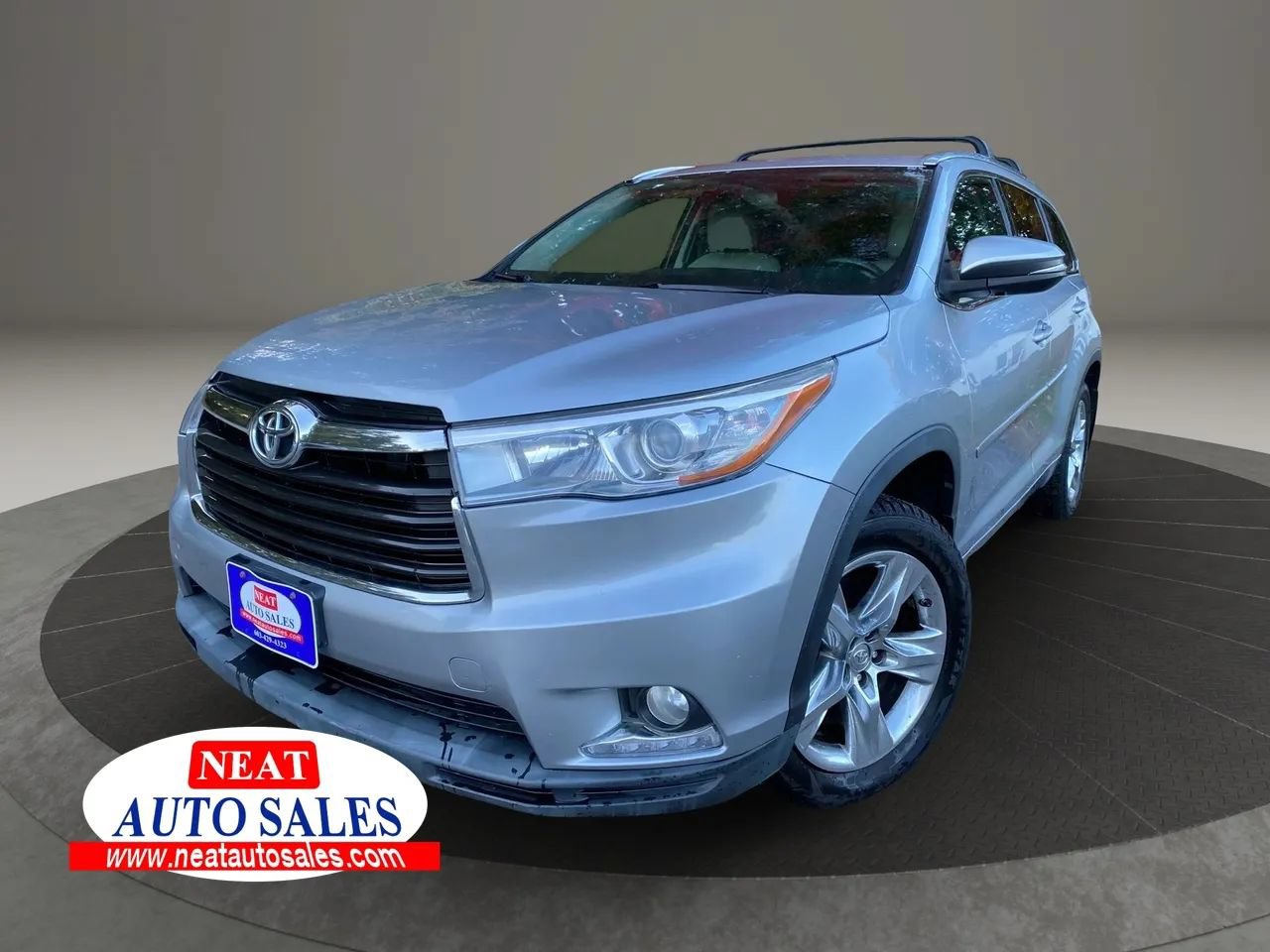 Used 2015 Toyota Highlander Limited AWD/4WD image 1