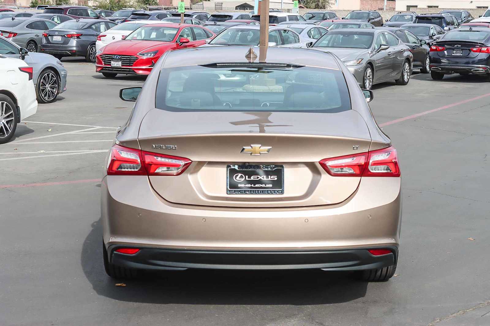 Used 2019 Chevrolet Malibu LT w/ Driver Confidence Package II image 3