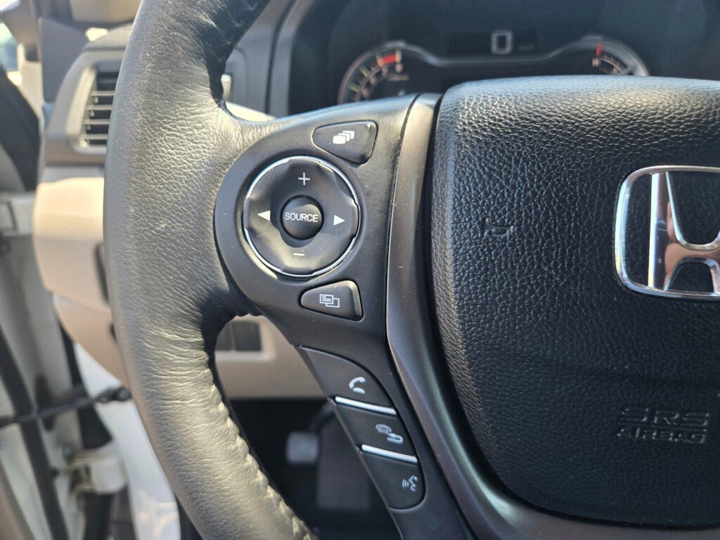 Certified 2017 Honda Pilot EX-L image 24