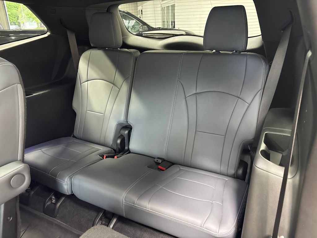 Used 2023 Buick Enclave Essence w/ Experience Buick Package AWD/4WD image 41