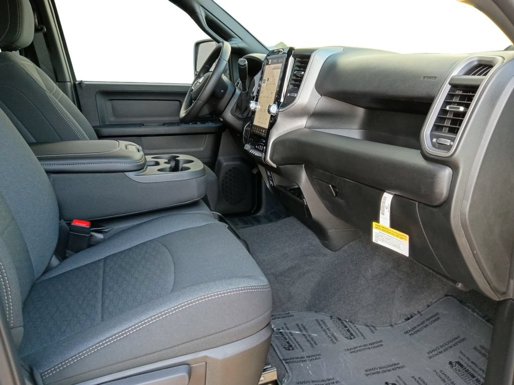 New 2026 RAM 3500 Tradesman AWD/4WD image 24