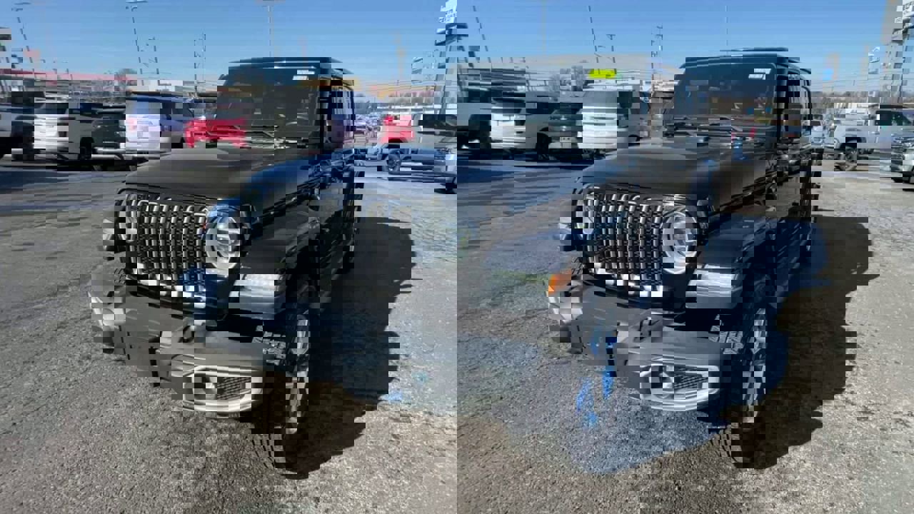 Used 2021 Jeep Wrangler Unlimited Sahara image 5