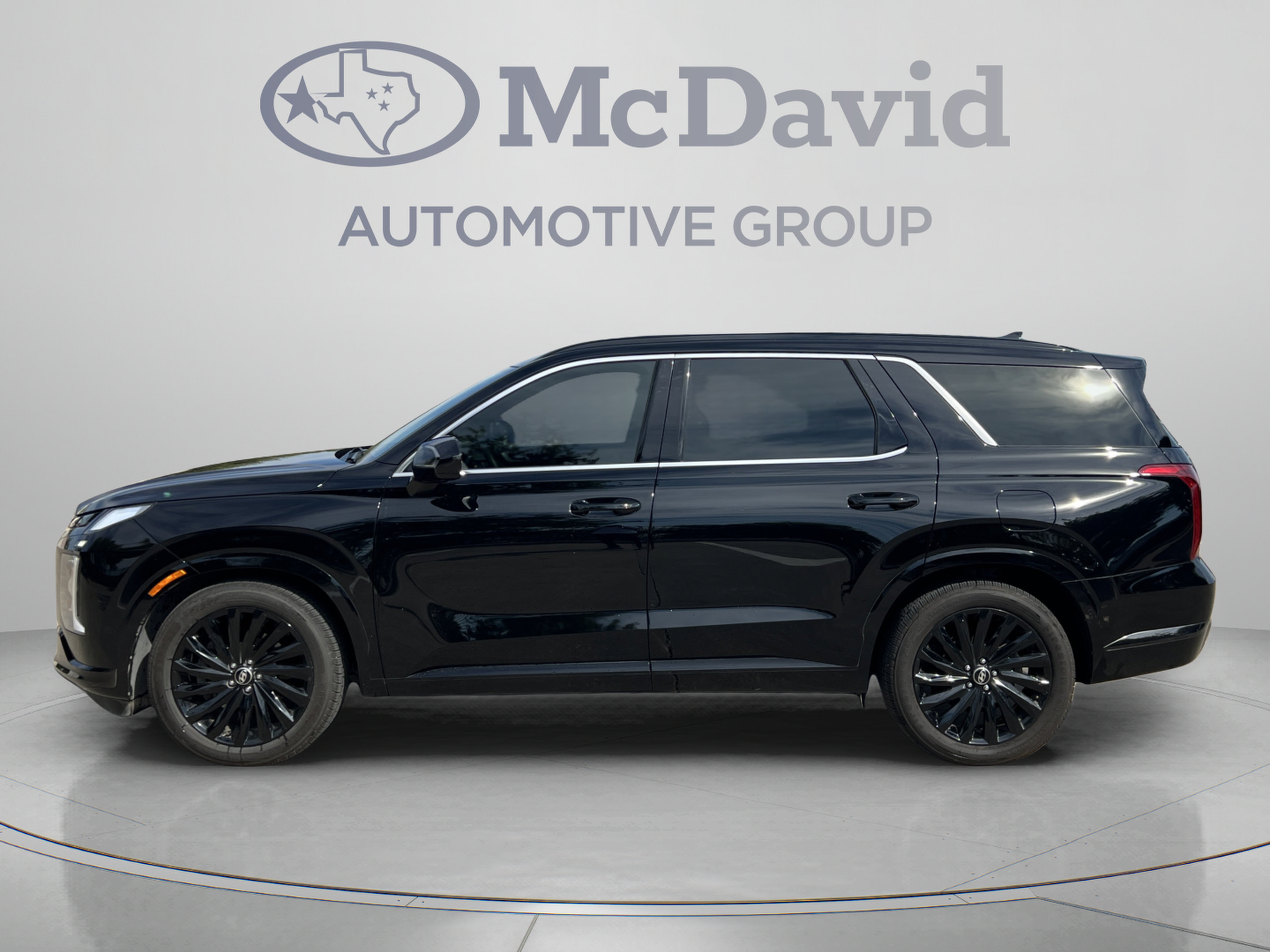 Used 2024 Hyundai Palisade Calligraphy AWD/4WD image 4