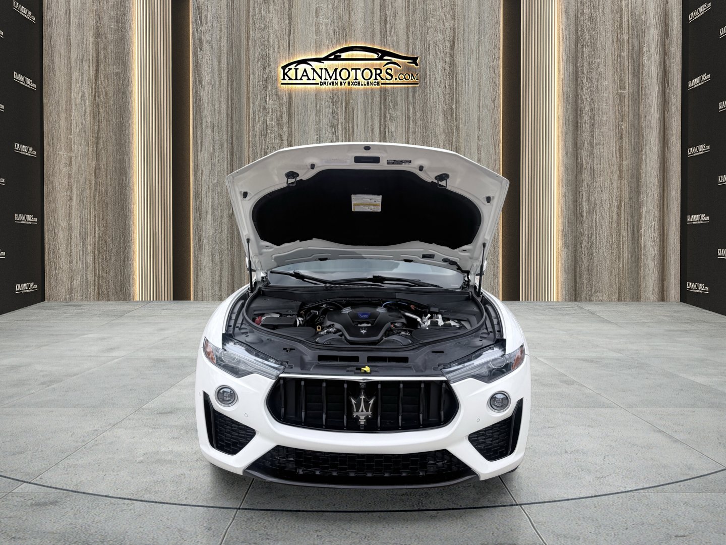 Used 2023 Maserati Levante Modena image 13