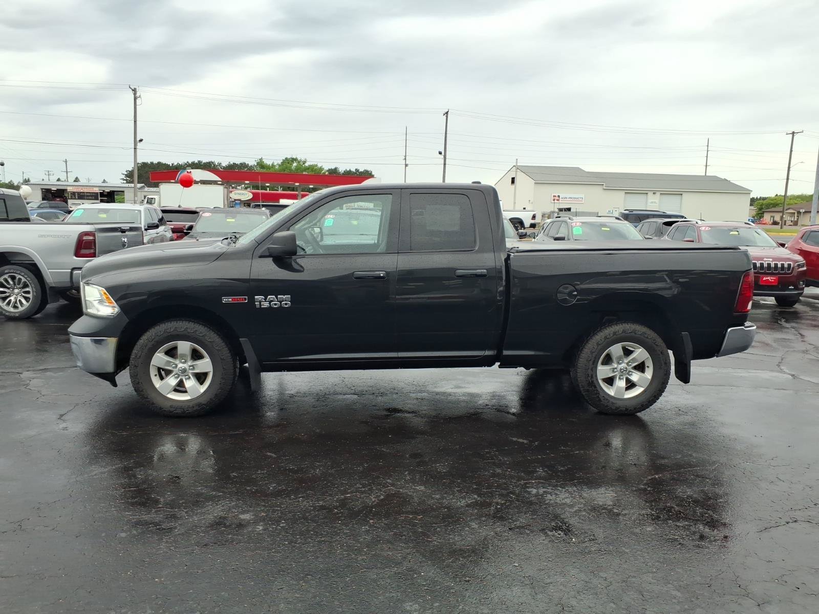 Used 2015 RAM 1500 Tradesman w/ Popular Equipment Group AWD/4WD image 2
