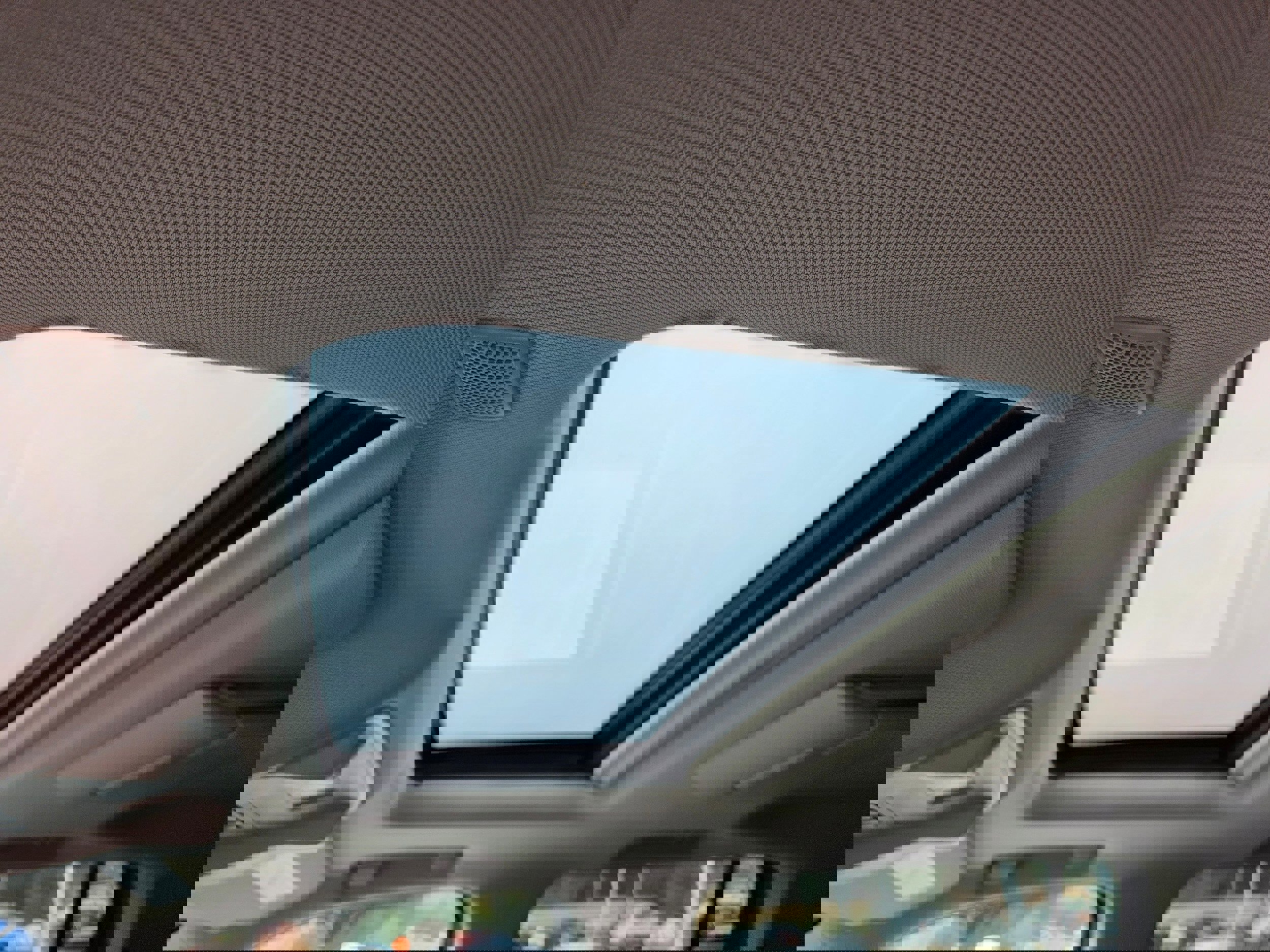 Used 2018 Chevrolet Suburban Premier image 8