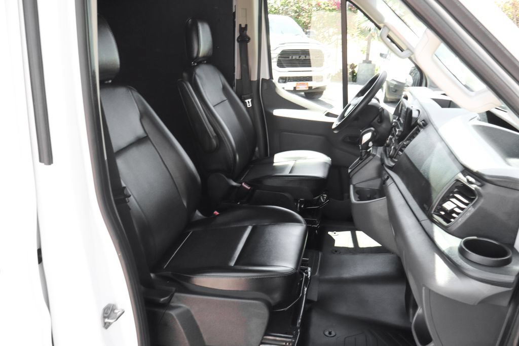Used 2025 Ford Transit 250 148 High Roof w/ Load Area Protection Package RWD image 32