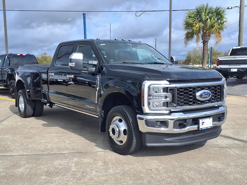 Used 2025 Ford F350 King Ranch w/ Chrome Package image 29
