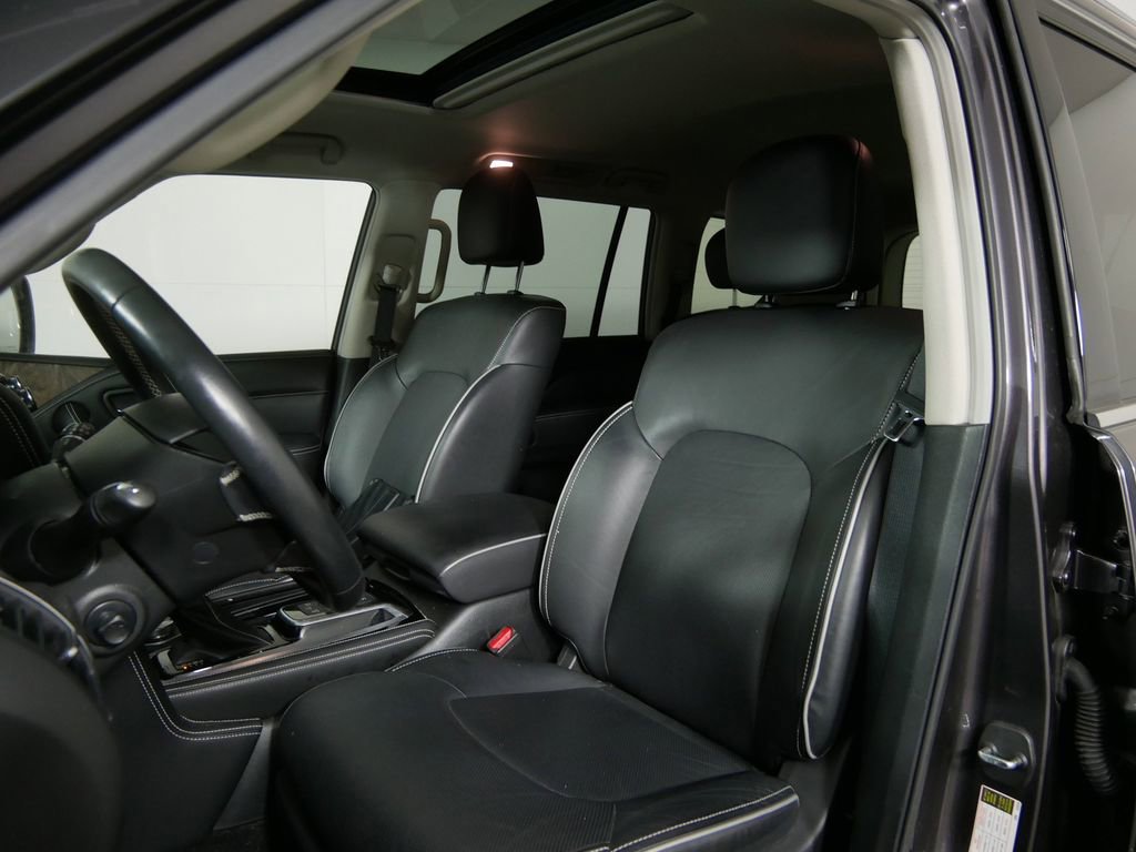 Used 2024 INFINITI QX80 Premium Select w/ Cargo Package image 11