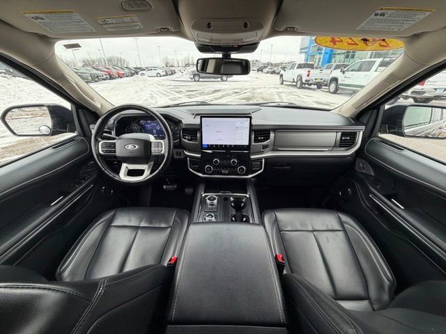 Used 2024 Ford Expedition Max XLT image 30