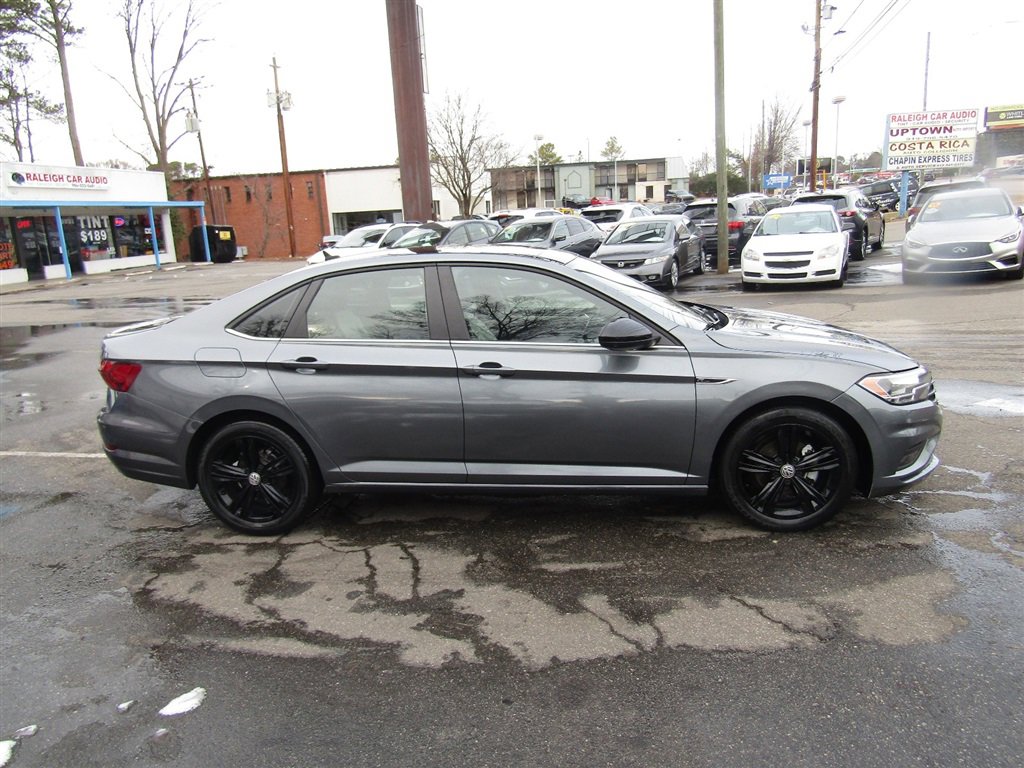 Used 2021 Volkswagen Jetta image 8