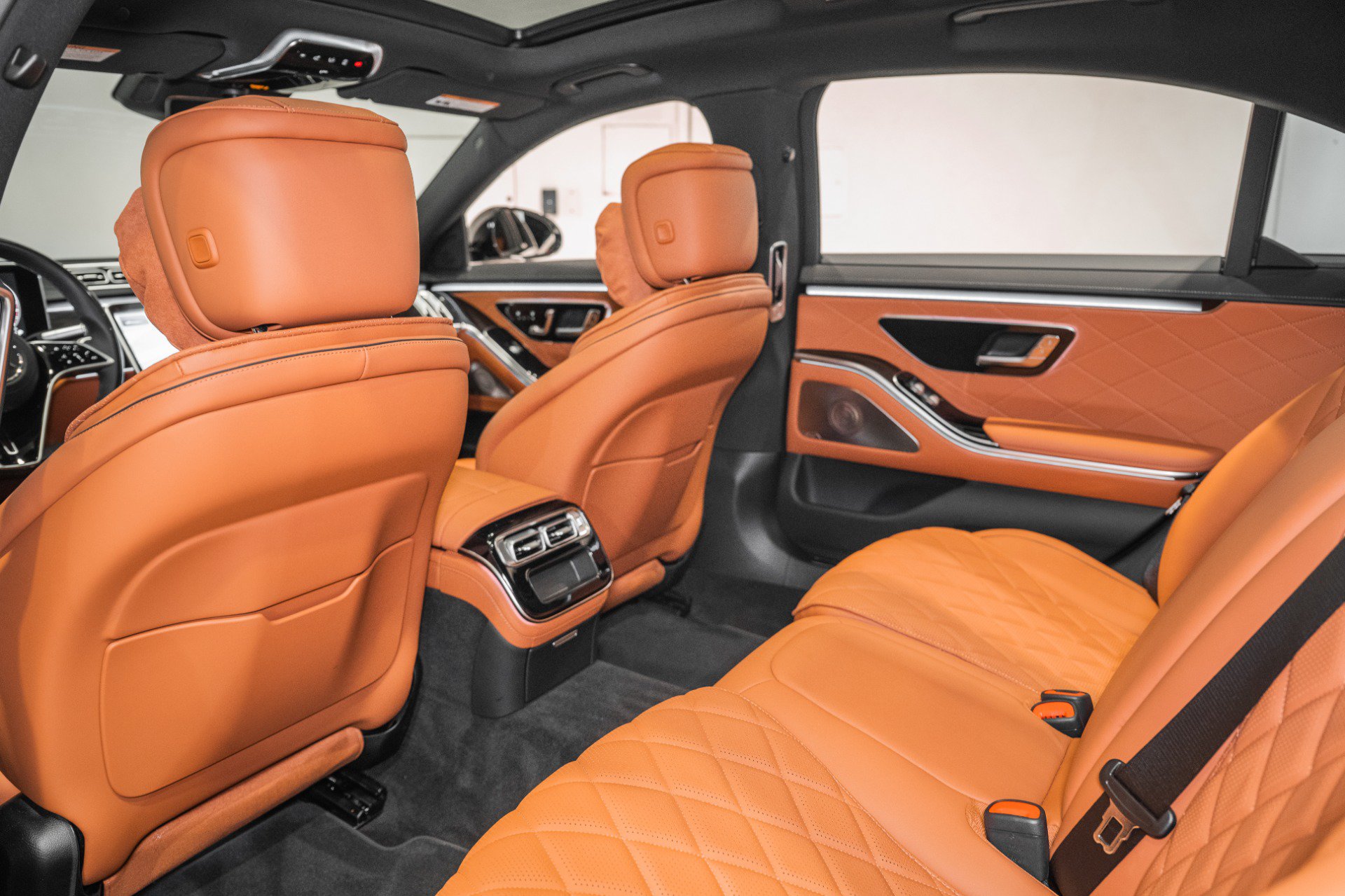 Used 2025 Mercedes-Benz S 580 4MATIC Sedan image 21