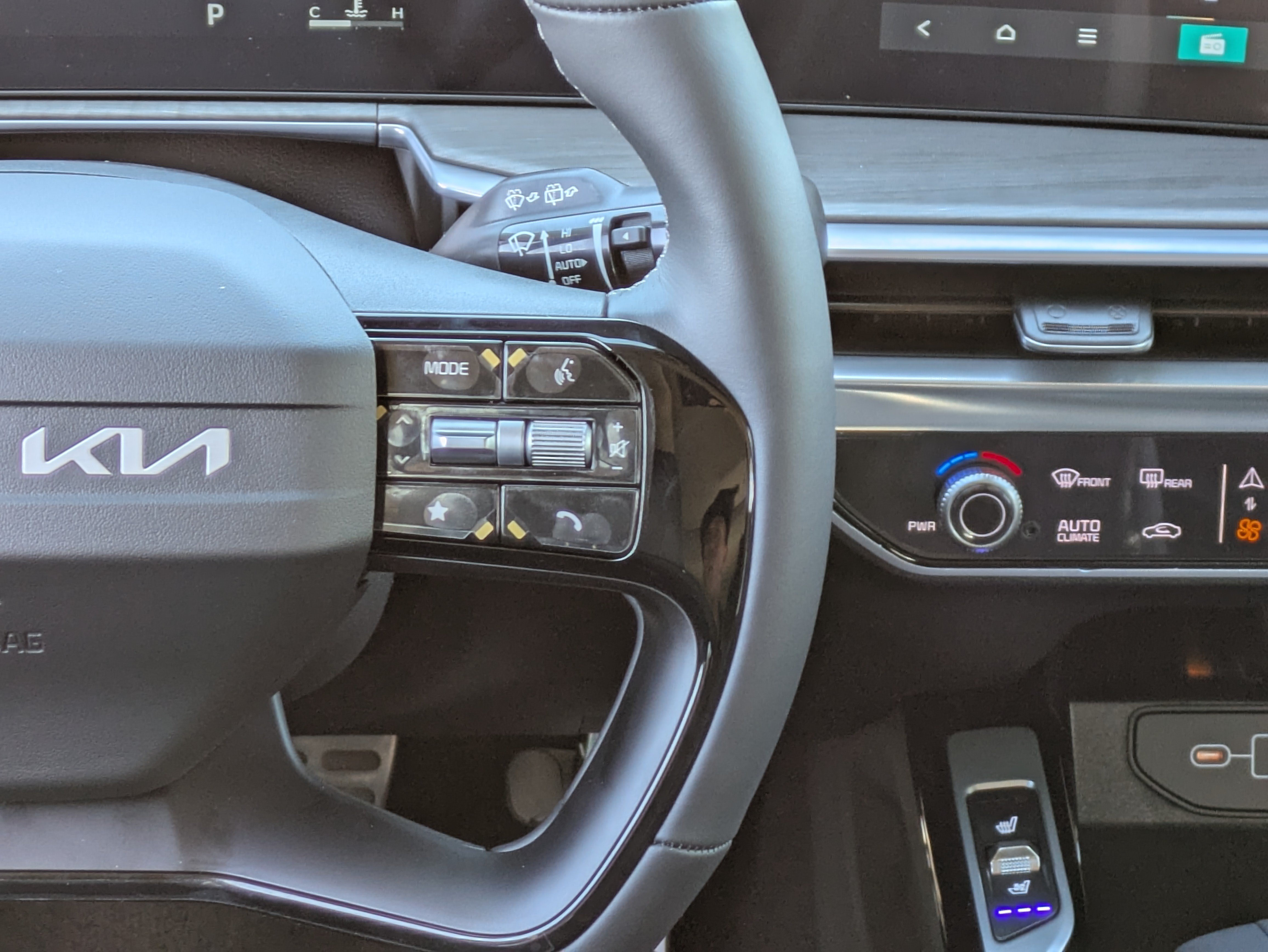 New 2026 Kia Sorento SX AWD/4WD image 23