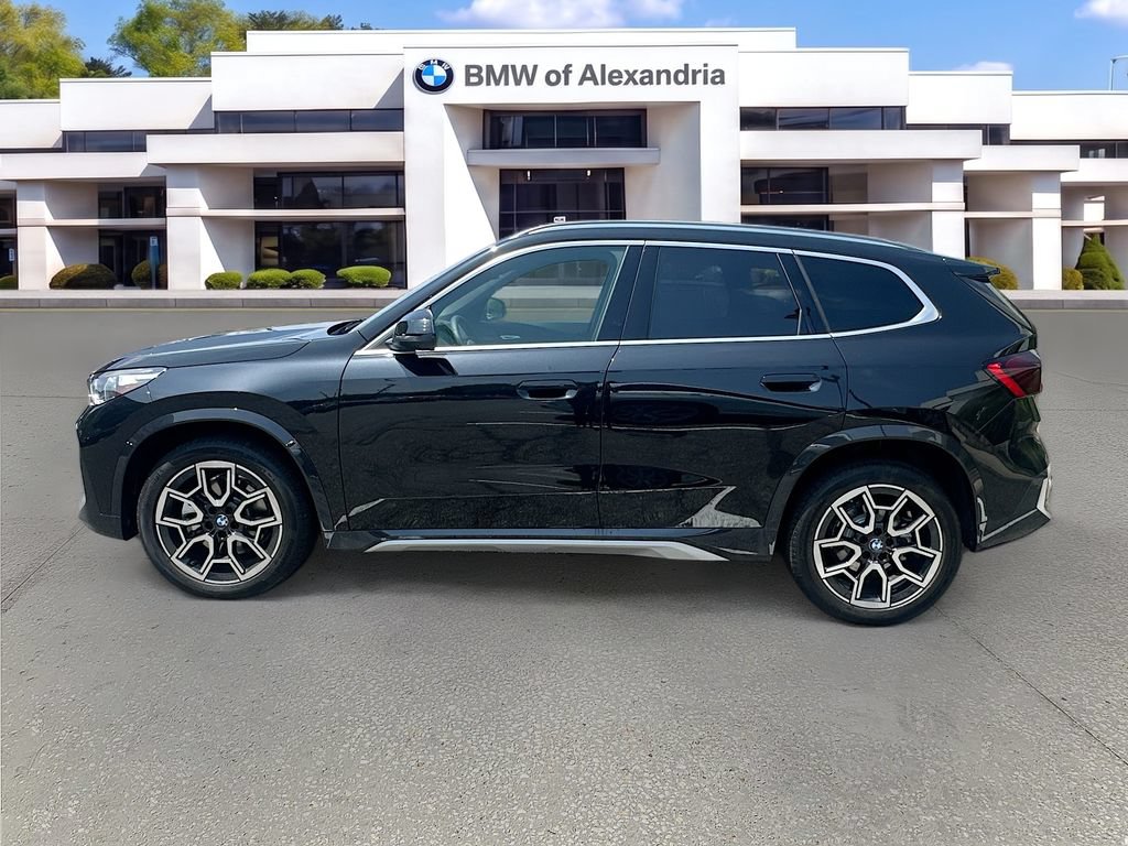 Used 2026 BMW X1 xDrive28i w/ Technology Package AWD/4WD image 4