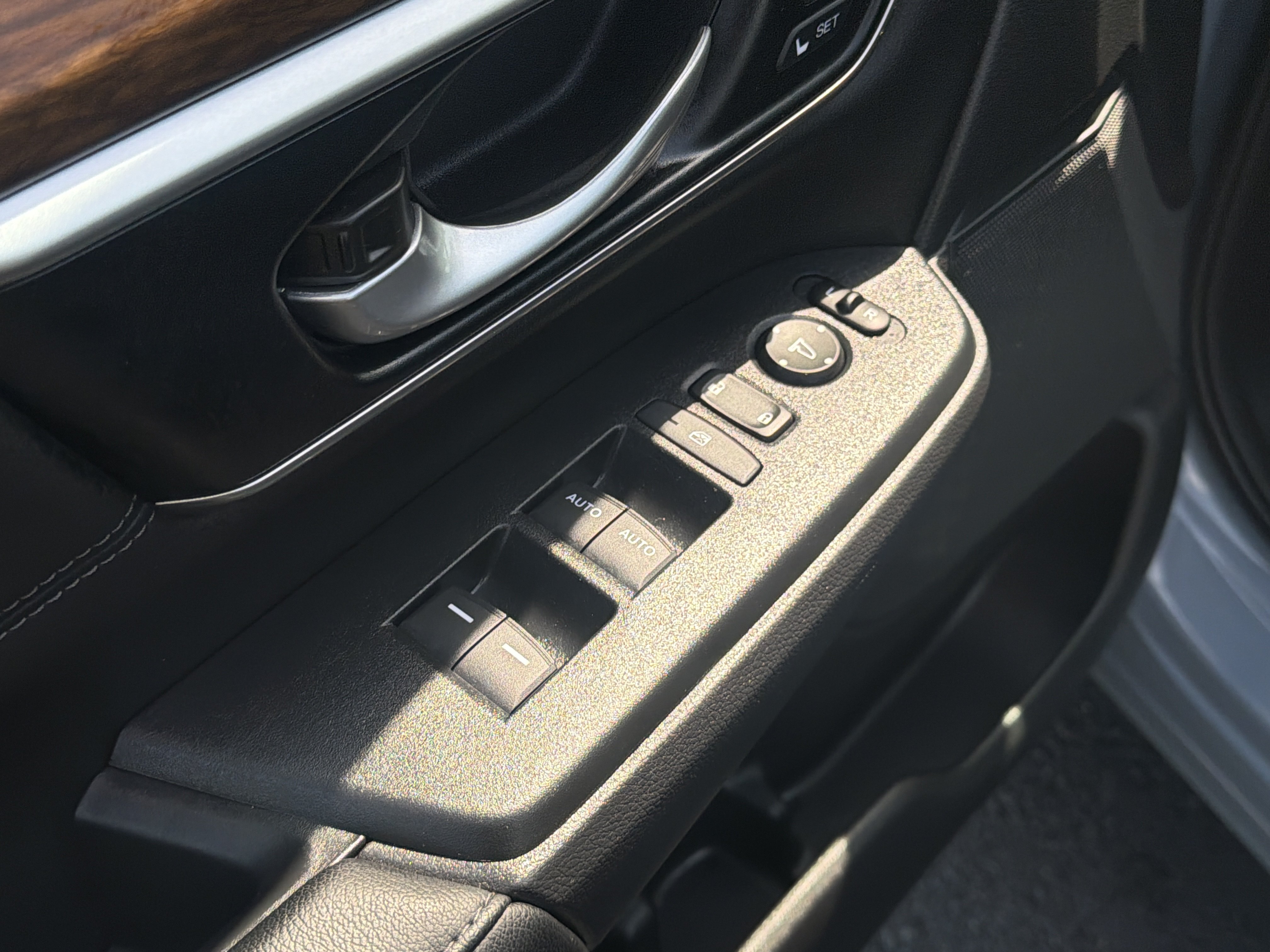 Used 2022 Honda CR-V EX-L image 23