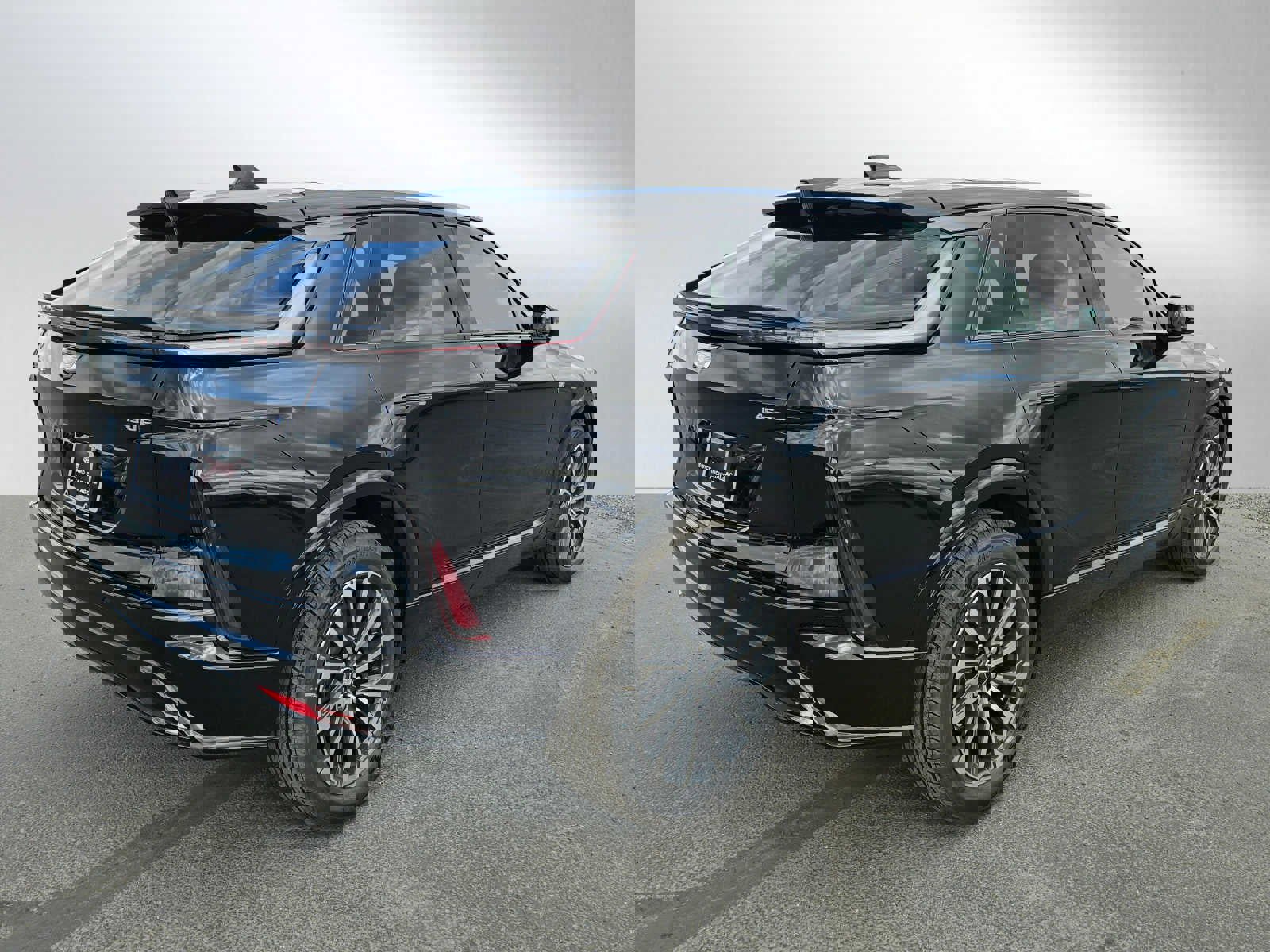 New 2024 Cadillac Lyriq Sport RWD image 7