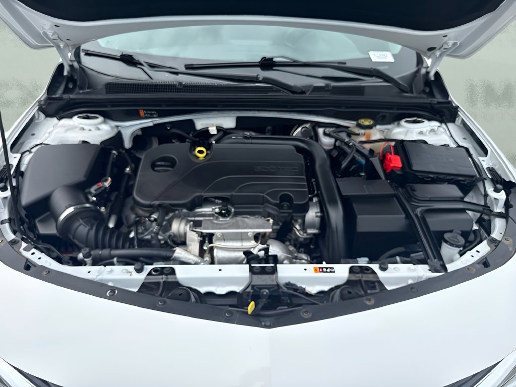 Used 2022 Chevrolet Malibu LT FWD image 17