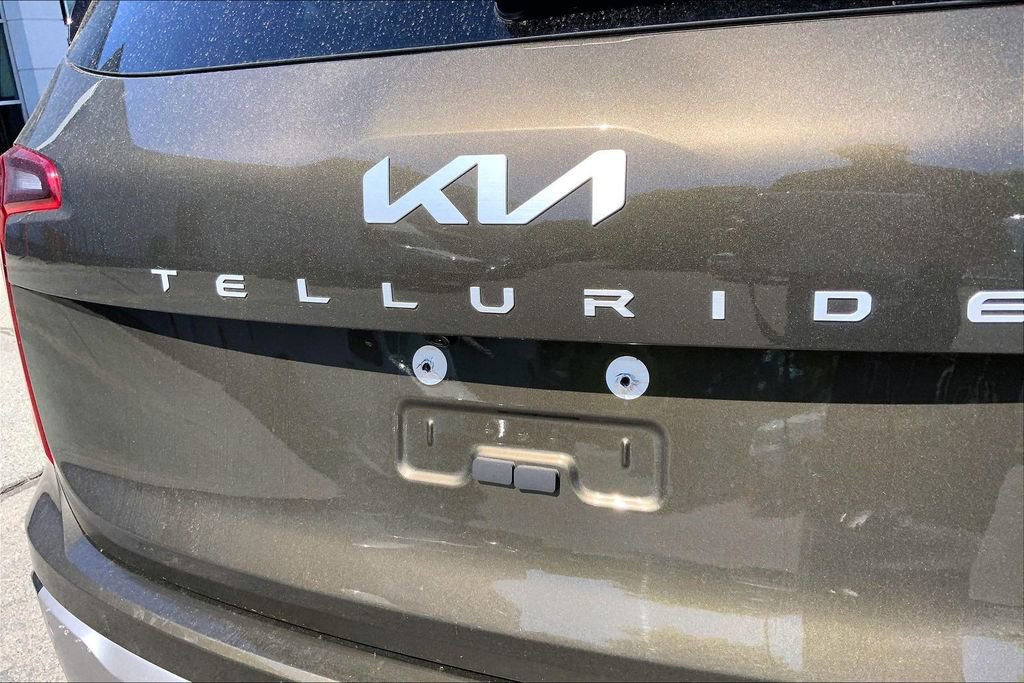 Used 2025 Kia Telluride S AWD/4WD image 24