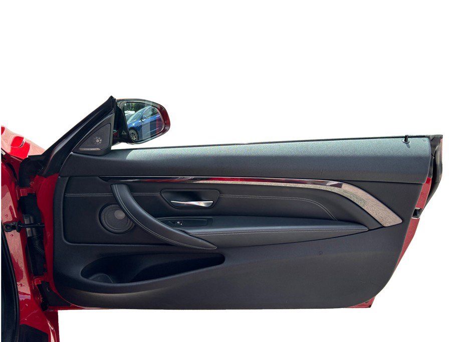 Used 2020 BMW M4 Convertible w/ Competition Package image 48