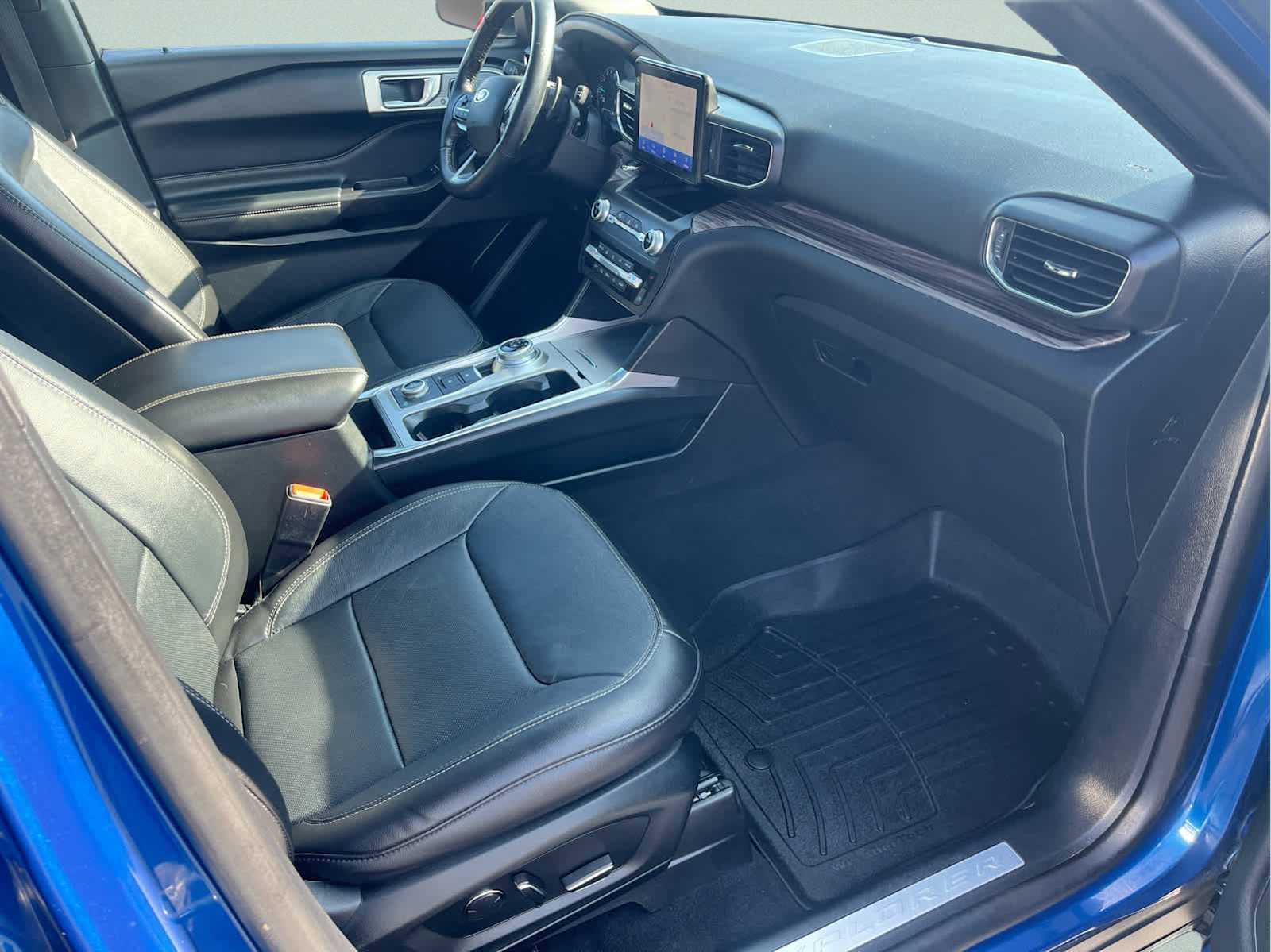 Used 2020 Ford Explorer Limited image 6