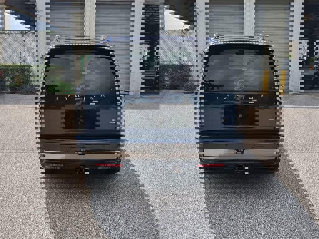 New 2026 Hyundai Ioniq 9 Calligraphy image 5