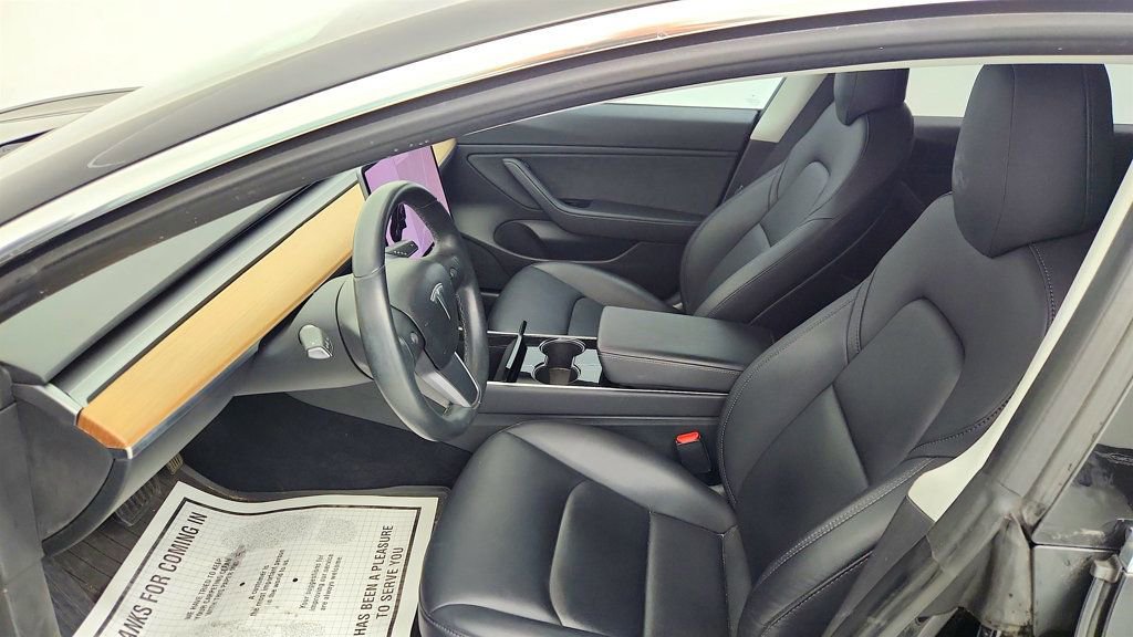 Used 2018 Tesla Model 3 Long Range image 25