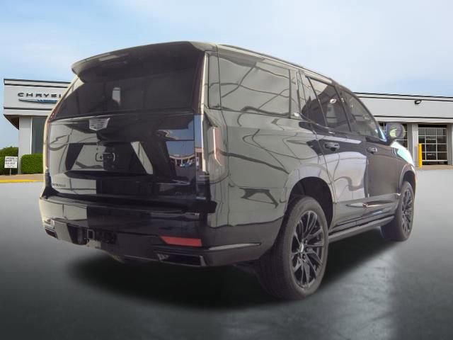Used 2024 Cadillac Escalade Sport Platinum w/ LPO, ONYX Package AWD/4WD image 4